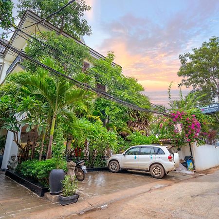 P5 Angkor Residence Siem Reap Exterior foto